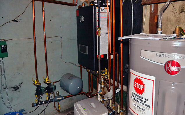 https://wembleyhotwater.com.au/uploads/2025/06/electric-hot-water-system-58729.jpg