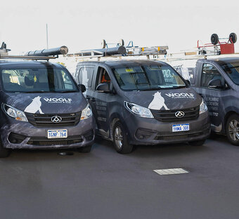 https://wembleyhotwater.com.au/uploads/2025/06/group-of-vans.jpg