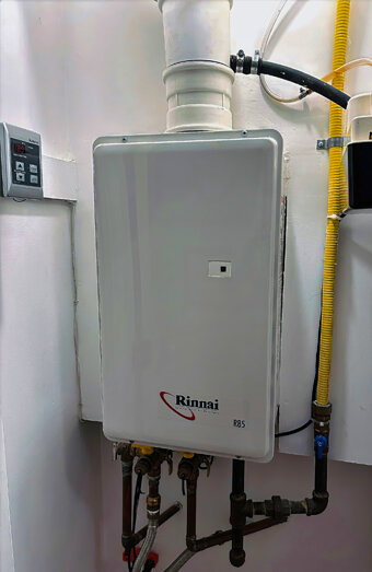 https://wembleyhotwater.com.au/uploads/2025/06/thermostatic-water-systems-17709.jpg